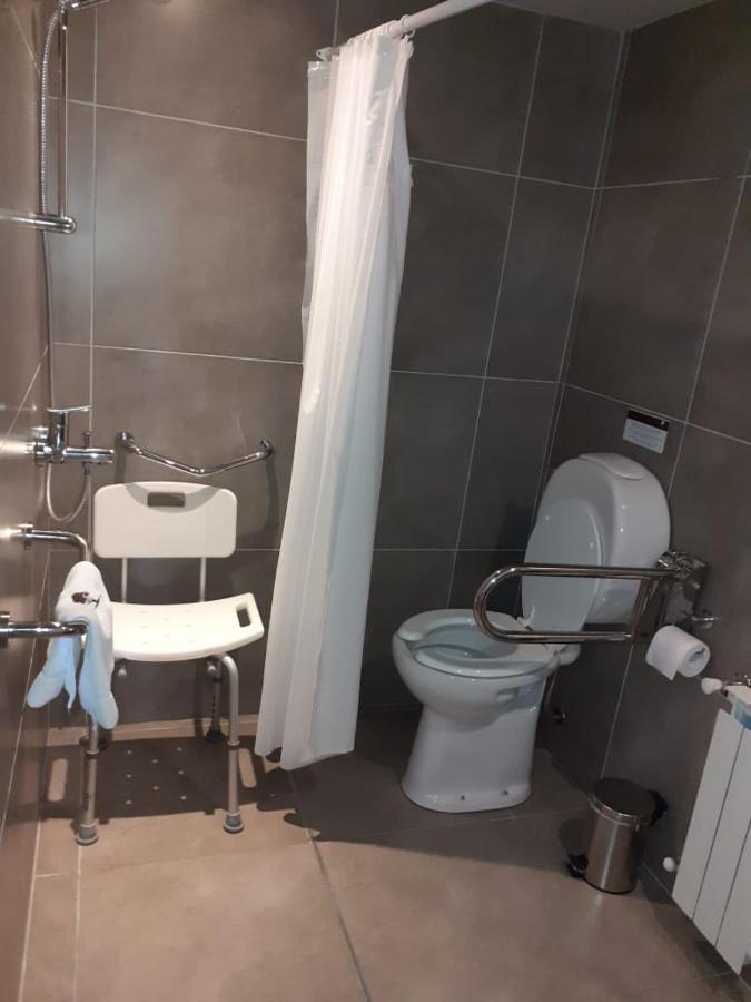 Double Room - Disability Access,1592062619:JPEG